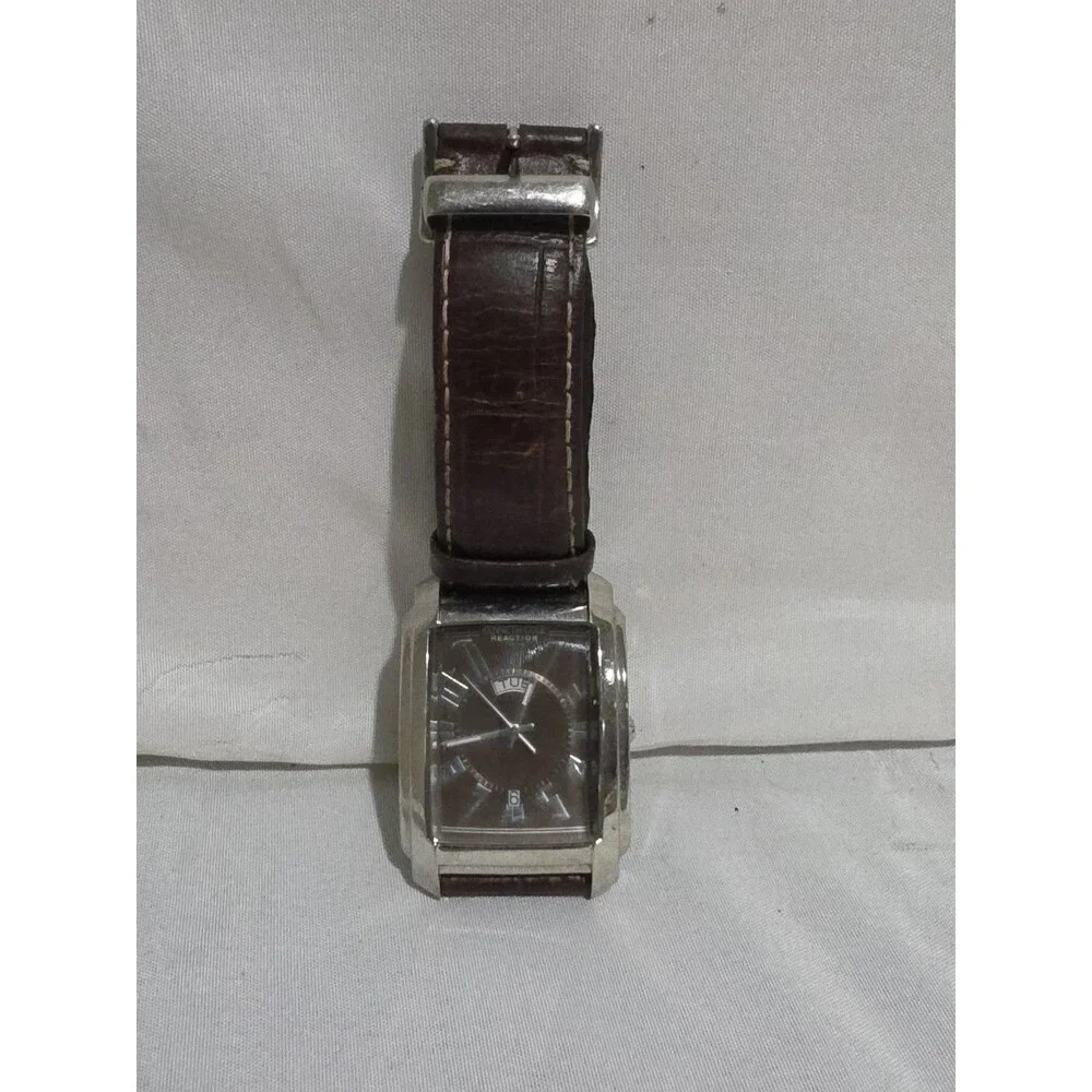 5 Assorted Mens Watches Lot - Picture 5 of 15